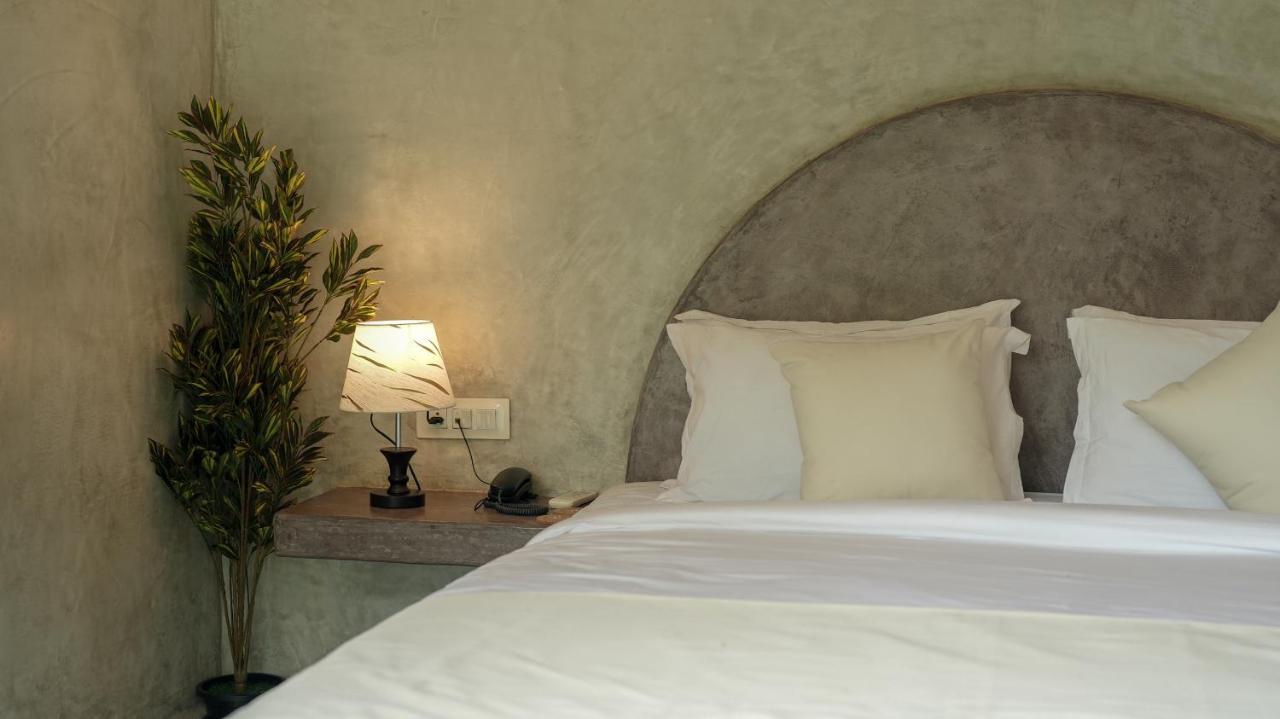 Whiteflower Resort Morjim Zewnętrze zdjęcie