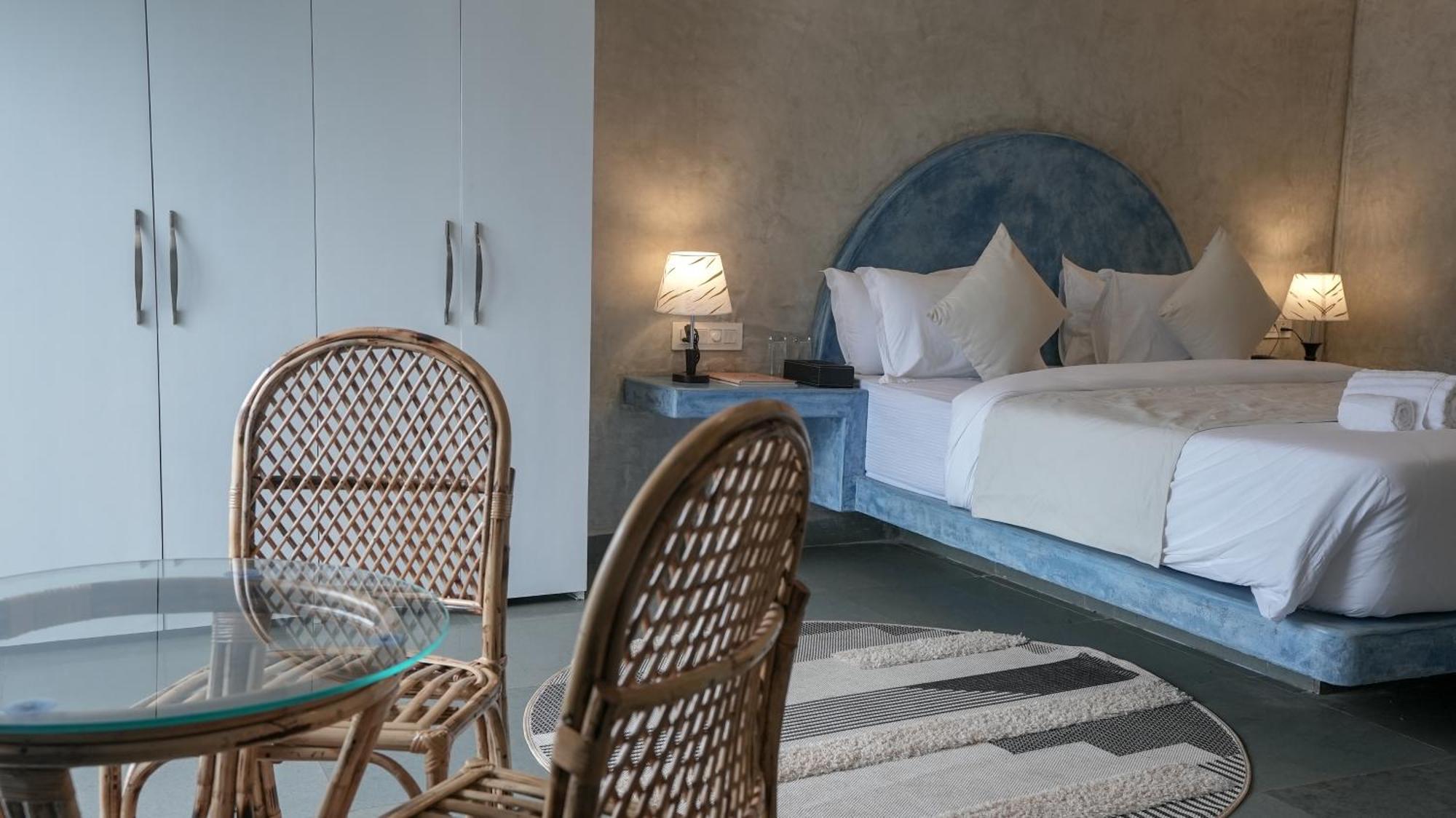 Whiteflower Resort Morjim Zewnętrze zdjęcie