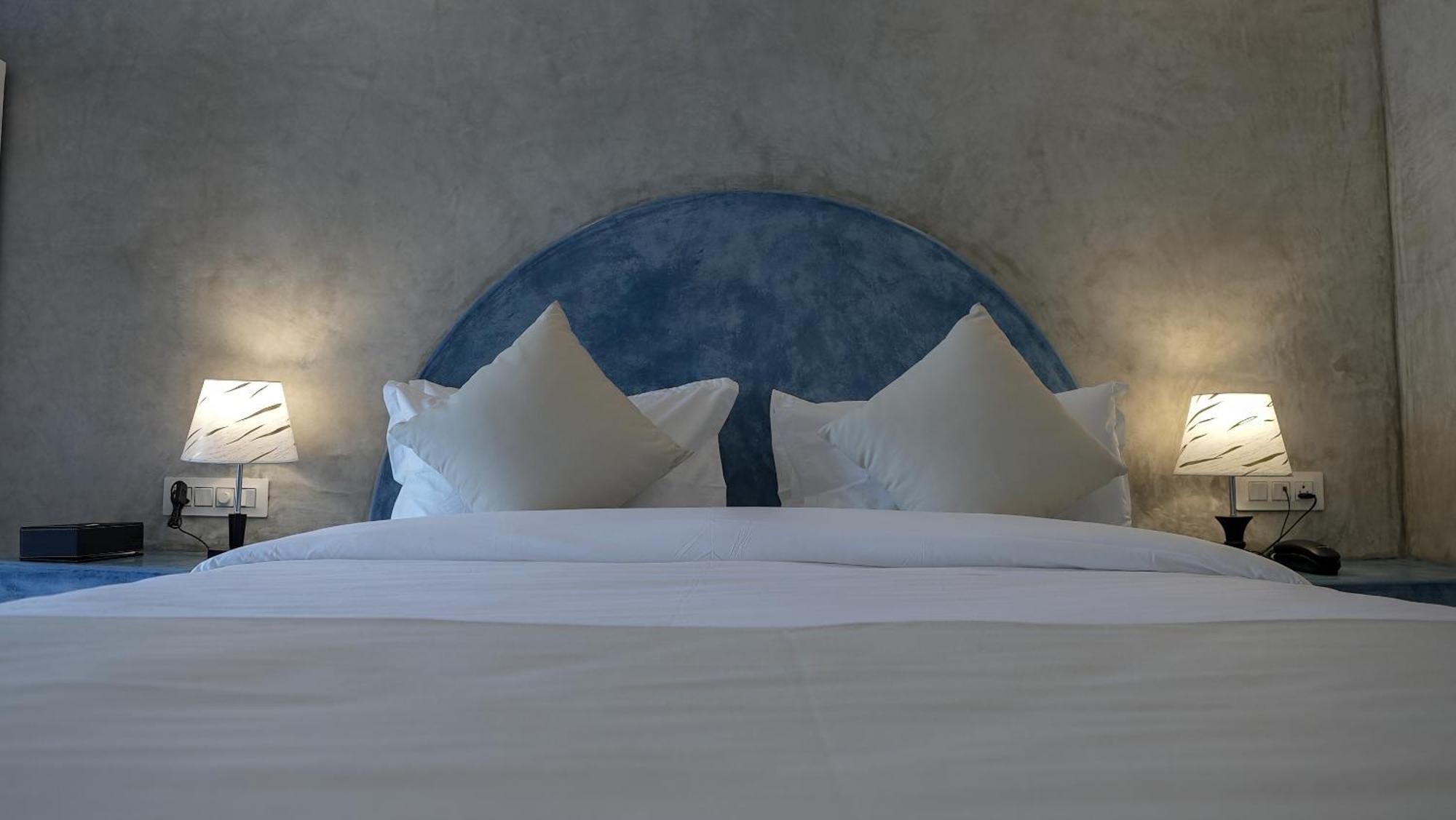 Whiteflower Resort Morjim Zewnętrze zdjęcie