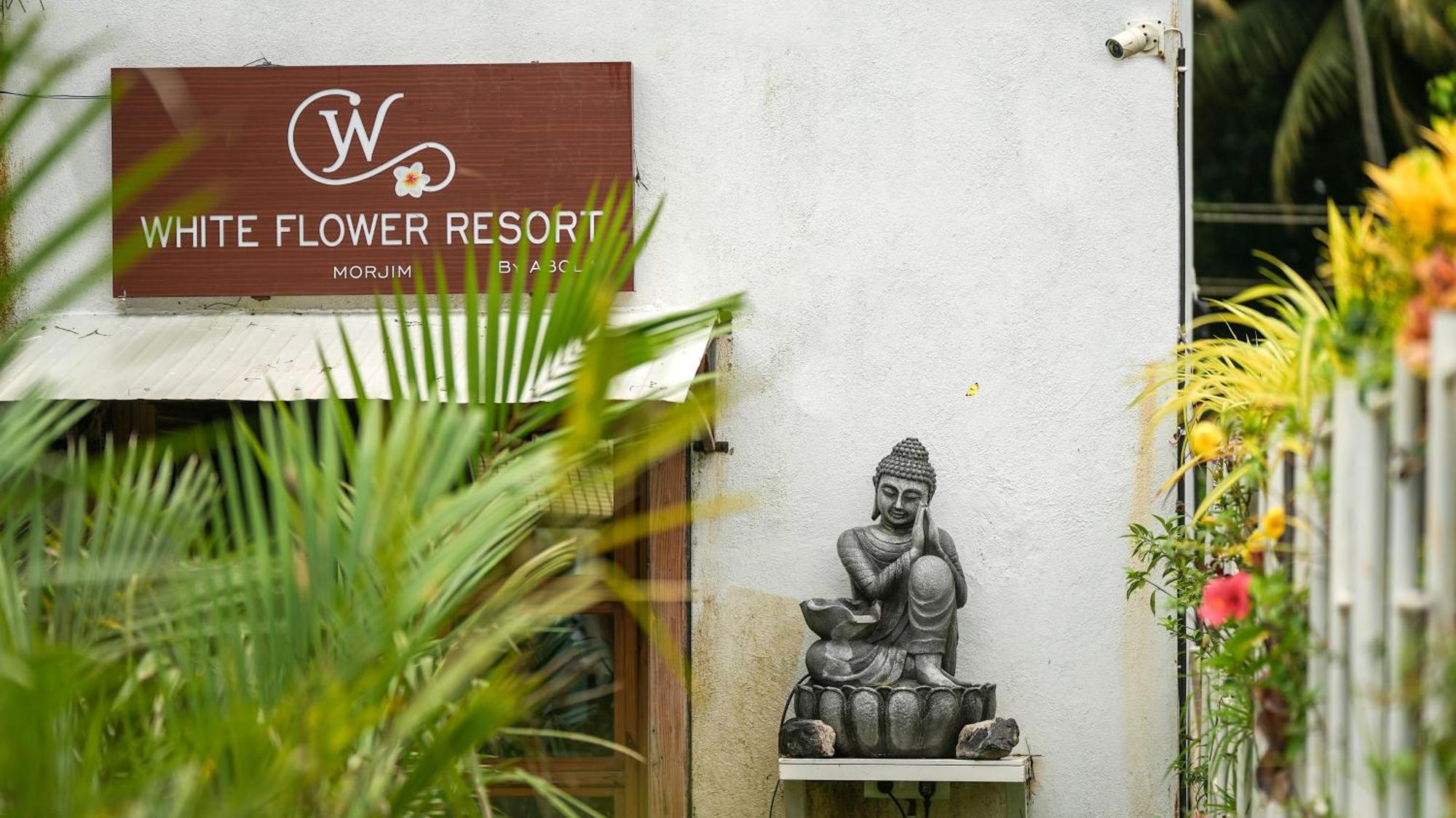 Whiteflower Resort Morjim Zewnętrze zdjęcie